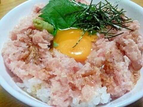 ネギトロ卵かけごはん(＾＾）　丼もの♪♪